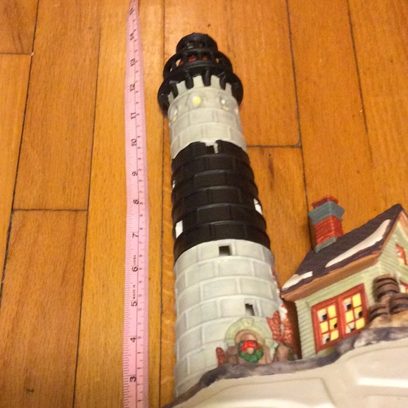 🎅 - Vintage Santa’s Workbench Fort Augusta Lighthouse - Picture 10 of 13